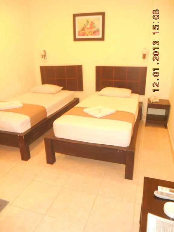 Parma Panam Hotel Pekanbaru Room photo